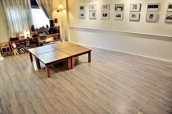 5.	3樓是和式可坐地板的展覽空間。
