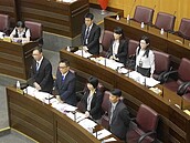 航空城全員減薪降職等　年省80萬元