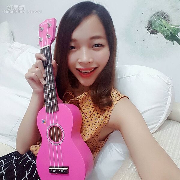 5. Candy超愛收集烏克麗麗,只要出國到任何海島國家,絕對會買個好幾把收藏。