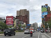 銀行超額準備　七年最高