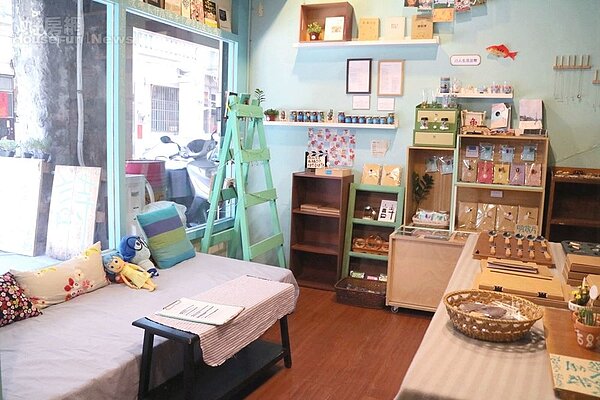 8. 傳說中,詩人波戈拉口中的「謎樣的床」。