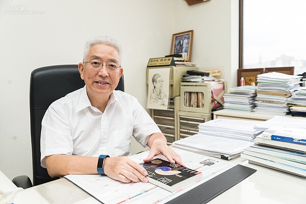 政大地政系教授張金鶚帶領的國泰房地產指數,公布Q2最新調查,顯示全台房市「價量俱漲」,成交量尤以雙北、台中,較去年同期成長顯著。(好房網News記者張聖奕/攝影)