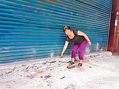 7店家斜坡道遭拆　民怒批鴨霸