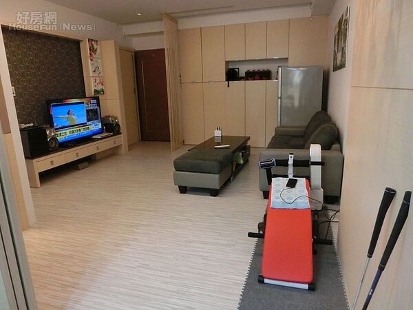 3. 潔哥挑選房子首重採光,格局方正也是主要考量。