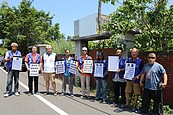 軍方拆屋未通知？共和新村抗議