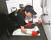 翻轉公廁／民眾如廁令人難以想像！清潔員邊洗邊掉淚