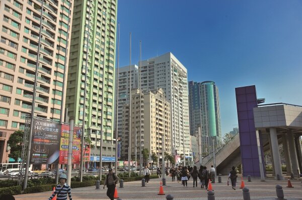 房貸餘額創新高,但許多銀行仍普遍對明年房市抱保守態度。(圖/好房資料照片)