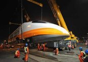 高鐵新購列車　順利運抵燕巢總機廠