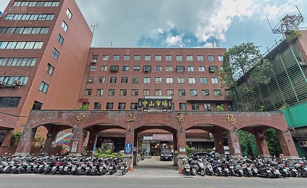 台北市 中山區/購物天堂鬧中有靜 新光南西生活圈