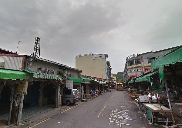 高雄市旗山區平和街石拱圈街屋(圖/翻攝自Google map)