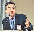 美容師：假日客沒了　獎金少一半