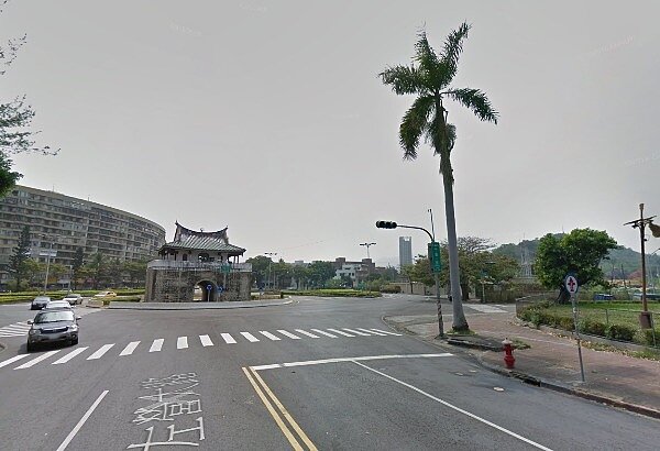 高雄市左營區海青工商圓環(圖/翻攝自Google map)