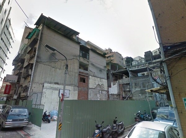 台北市長安西路都更戶遭強拆前（圖／翻攝自Google map）
