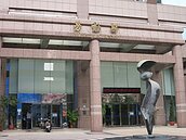 中央流浪部會　搬家兩樣情