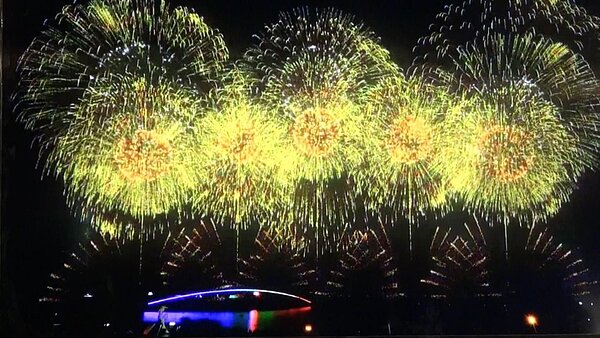 澎湖國際海上花火節每年吸引大批遊客欣賞。 記者王昭月/翻攝自模擬畫面