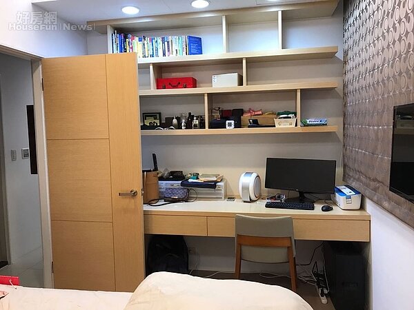 8.書房以後要成為女兒的閨房。