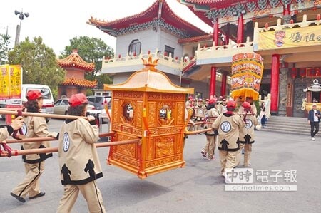 埔里鎮天后宮即將舉辦媽祖文化祭活動,並遶境環繞半個埔里鎮,警方啟動交通管制。(廖肇祥攝)