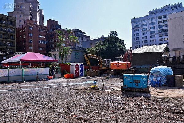 內政部長葉俊榮表示，兩周內將送交都更草案至行政院，且不排除另外立法「都市再生條例」的必要性。(好房資料中心)