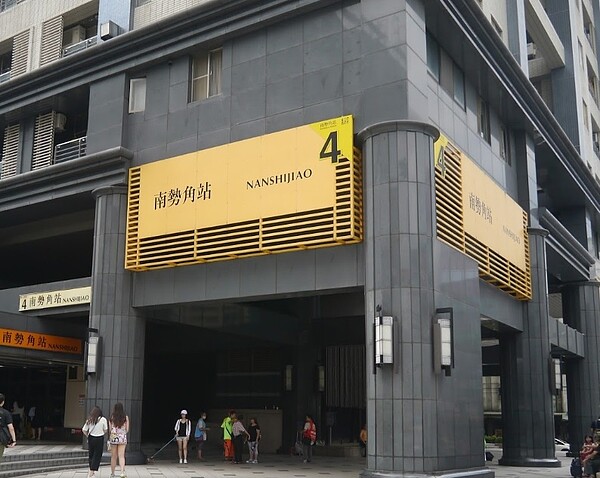 抵終點站突昏倒,北捷司機不治。(翻攝自Google map)