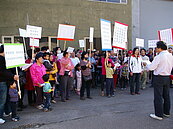 爆竹倉庫在家旁！新豐鄉民抗議要求遷廠