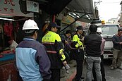 掃除違規路霸　花蓮中山市場清道專案登場