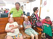 安養院停業…3名老弱拍窗喊餓
