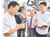 全台第一　公車免費WiFi任你用