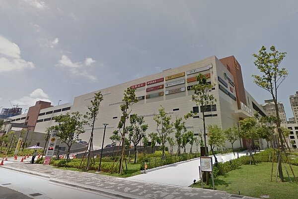 三井集團近年積極在台布局。圖為林口三井OUTLET(圖/翻攝自Google Map)