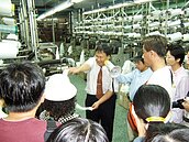 提昇社頭織襪產業　公會祈開發「工三工業」