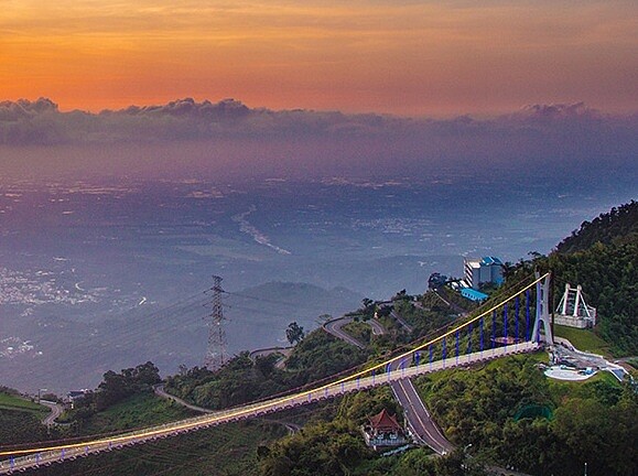 太平雲梯（圖／阿里山國家風景區）