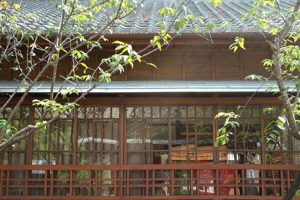 6. 飄散淡雅檜木味的日式建築。
