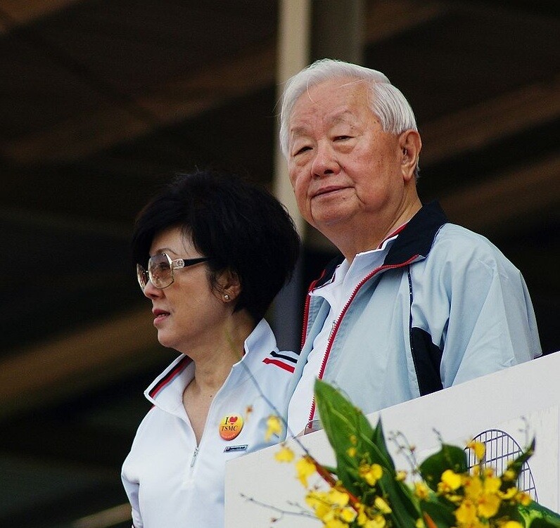 台積電董事長張忠謀 台積電董事長張忠謀昨日傍晚赴國發會拜訪主委陳美伶（圖／維基百科）