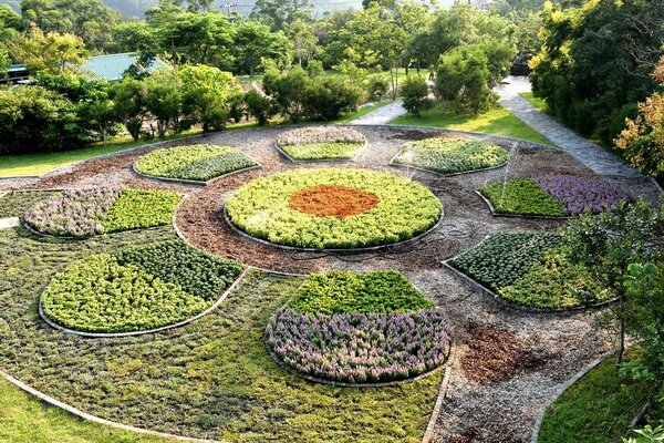 台北市政府在內雙溪自然中心打造精緻的造型花園，將在106年10月國慶連假限時開放。(台北市政府提供)