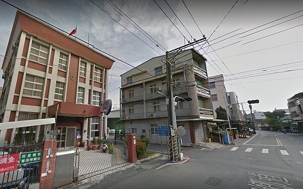 高雄市湖內警分局竹滬派出所(圖/翻攝自Google Map)