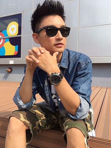 1. 藝人Eason開啟7年「省錢模式」,存到人生第一間房的頭期款!