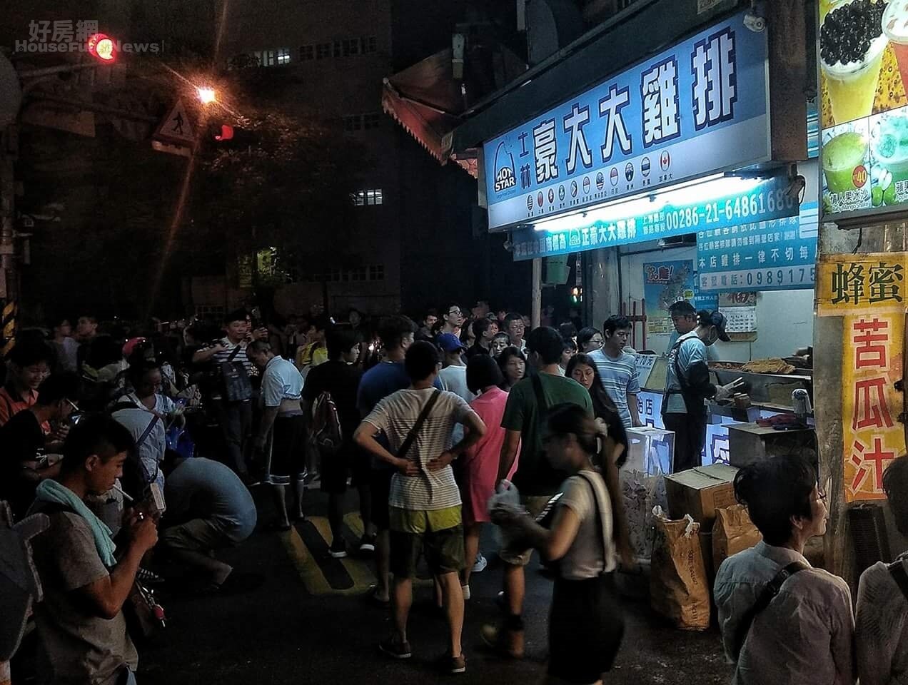 排隊店家。(好房網News記者 陳韋帆/攝影)