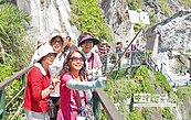 天空步道修復　遊客數今破4萬