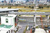 機捷、北捷通車　三重站房市慢熱