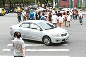 「綠燈過馬路怕被撞死」　香港留學生在台影片引回響