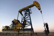 OPEC減產不力　油價急跌