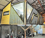 貨櫃建築蓋得快　勘驗卻牛步