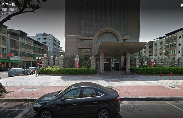 高雄「土地公」南和興產的三多二路角地,由上市營建公司潤隆建設砸下9.64億元接手。示意圖/Google Map