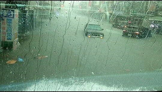 尼莎颱風豐沛雨量已讓屏東成水鄉澤國。(圖翻攝自爆料公社)