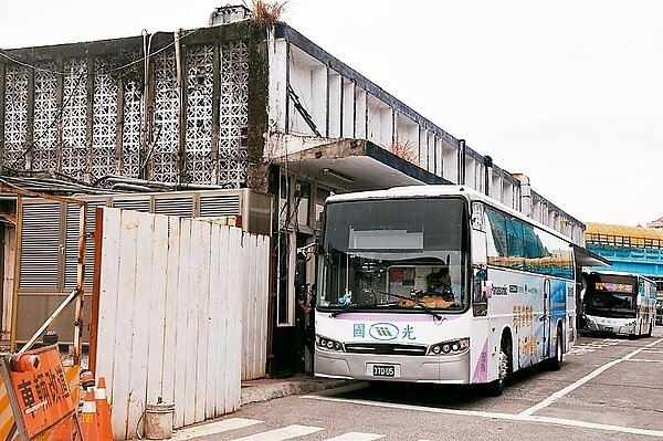 擁有50年歷史的國光客運總站,今年9月即將拆除。 記者游明煌/攝影