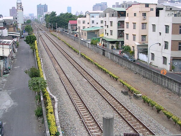 臺南市區鐵路地下化計畫中的林森車站預定地。（维基百科）