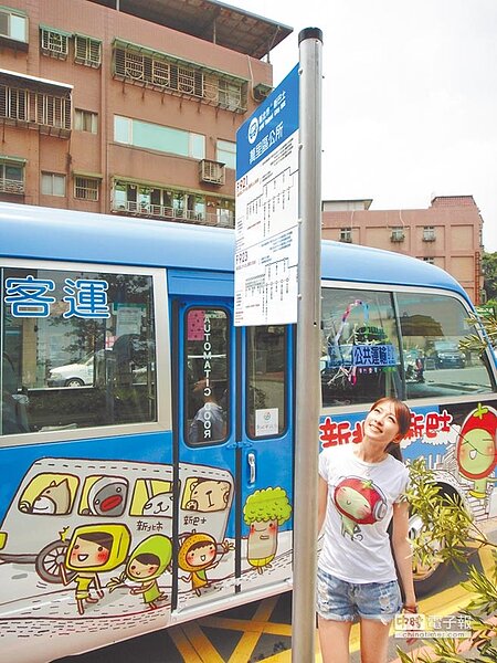 新北市共有173條免費「新北市新巴士」,是不少民眾外出好選擇。(葉德正翻攝)