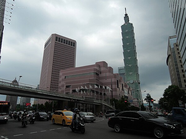 信義區房市情境。(好房網News記者 陳韋帆/攝影)