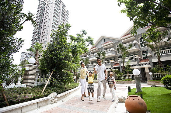 4.聶雲投資房產有一套,近幾年一家人也成為建案代言的新寵。