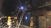 萬華老公寓火警　8人獲救