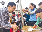 鶯歌鳳祥公園　鯨魚滑梯亮相